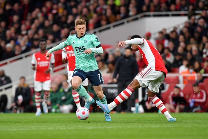 Thắng nhẹ nhàng Leicester, Arsenal đòi lại vị trí thứ tư từ tay MU  - Ảnh 6.