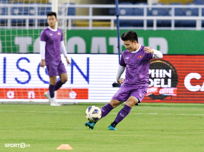 HLV Park Hang-seo đặc biệt dặn dò Tuấn Anh trước trận gặp ĐT Oman  - Ảnh 7.