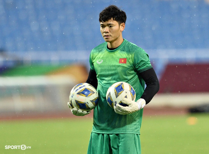HLV Park Hang-seo đặc biệt dặn dò Tuấn Anh trước trận gặp ĐT Oman  - Ảnh 5.