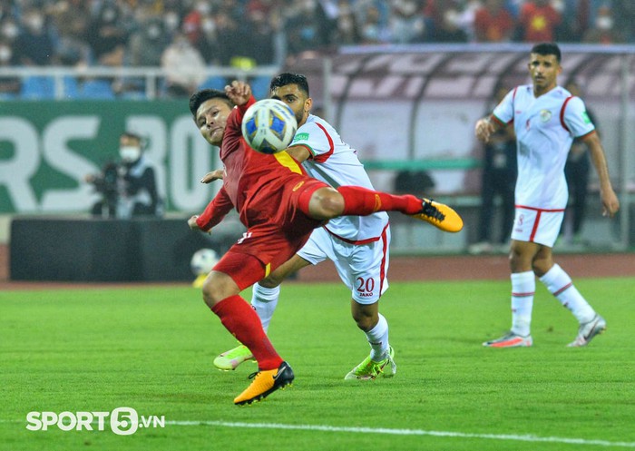 Nỗ lực hết mình, tuyển Việt Nam vẫn thua tiếc nuối trước Oman - Ảnh 3.