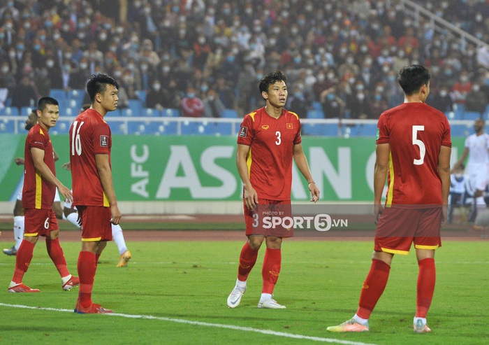 Quế Ngọc Hải tiết lộ lời cảnh báo của HLV Park Hang-seo với tuyển Việt Nam - Ảnh 1.