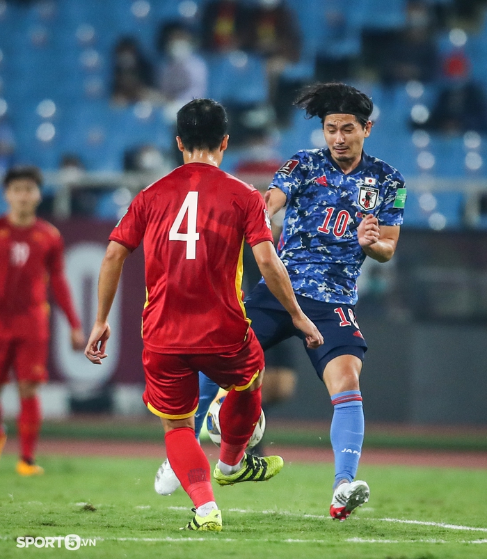 AFC so sánh Quang Hải với Minamino trước trận tuyển Việt Nam gặp tuyển Nhật Bản - Ảnh 2.