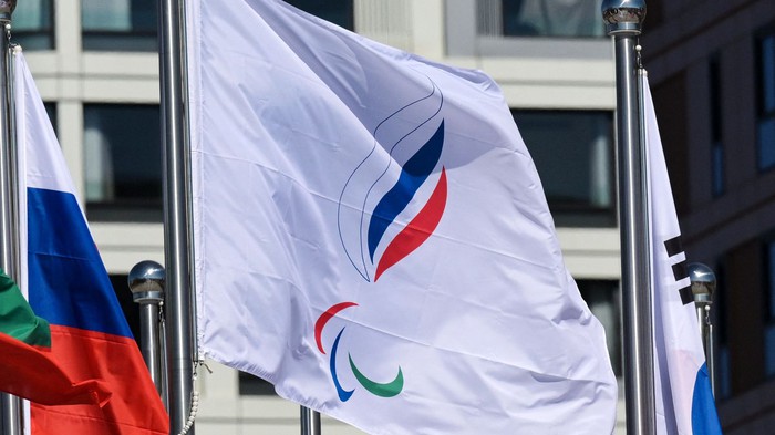 VĐV Belarus và Nga chính thức bị tước quyền thi đấu tại Paralympic 2022 - Ảnh 1.