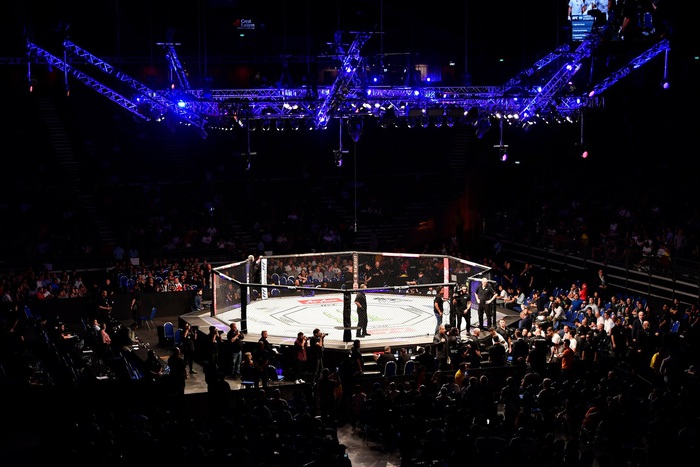 UFC 275 đến Singapore, mang theo đến cơ hội cho các võ sĩ ĐNÁ - Ảnh 2.