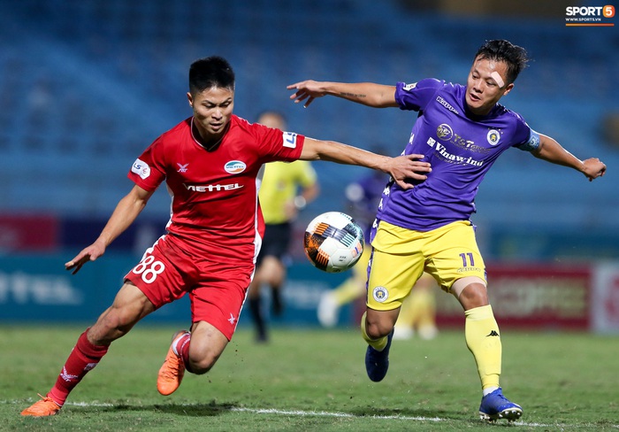 Lịch đá bù V.League 2022: CLB Hà Nội đá 3 trận trong 3 tháng - Ảnh 1.