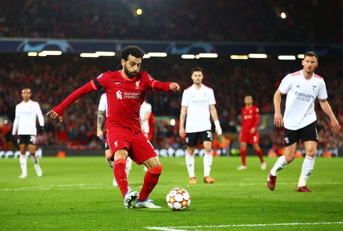 Bị cầm hòa khó tin, Liverpool trải qua thời khắc thót tim trước khi đoạt vé vào bán kết Champions League - Ảnh 13.
