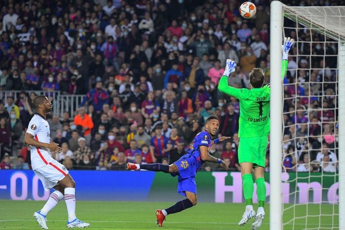 Barcelona bất ngờ thảm bại ở Camp Nou, chính thức bị loại khỏi cúp châu Âu - Ảnh 5.