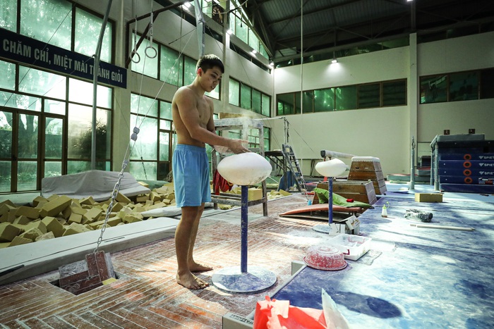 Mục tiêu 3 HCV SEA Games 31 của thể dục dụng cụ Việt Nam là “khó”  - Ảnh 7.