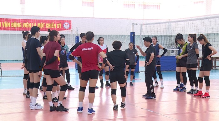 “Khủng long” bóng chuyền Trần Thị Thanh Thúy đặt mục tiêu HCV SEA Games 31