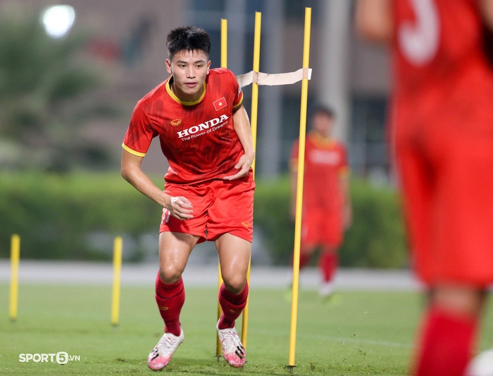 Thanh Bình và Việt Anh chấn thương, lỡ trận gặp U20 Hàn Quốc  - Ảnh 1.