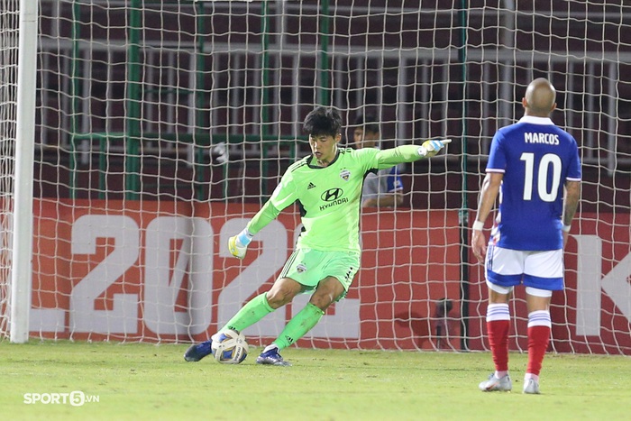 Jeonbuk Motors vươn lên đầu bảng H sau chiến thắng sát nút trước Yokohama F. Marinos - Ảnh 8.