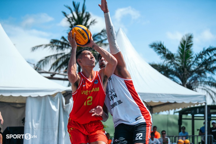 Đội trưởng tuyển bóng rổ Việt Nam bất ngờ rời khỏi Bali sau chiến thắng trước CLB Zamboanga Valientes - Ảnh 2.