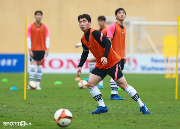 Đội trưởng U20 Hàn Quốc chấn thương trước trận tái đấu U23 Việt Nam - Ảnh 1.