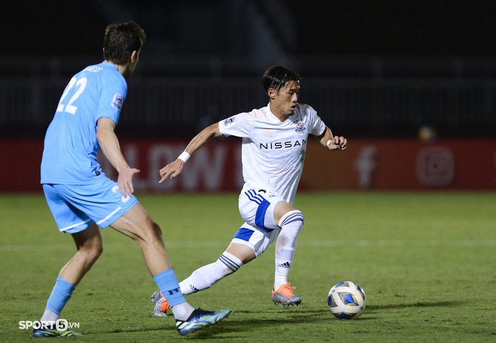 Yokohama F. Marinos tiếp tục bám sát ngôi đầu bảng H, Sydney FC vẫn đứng trên HAGL - Ảnh 1.
