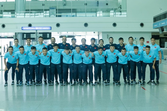 Đội tuyển nam futsal Việt Nam sang Thái Lan tập huấn hướng đến SEA Games 31 - Ảnh 1.