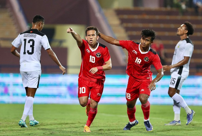 U23 Indonesia thắng trận đầu tiên, chính thức loại U23 Timor Leste khỏi SEA Games 31 - Ảnh 2.