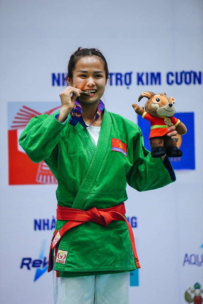 Khoảnh khắc hot girl Kurash lập công, mang về tấm HCV đầu tiên cho Việt Nam tại SEA Games 31 - Ảnh 7.