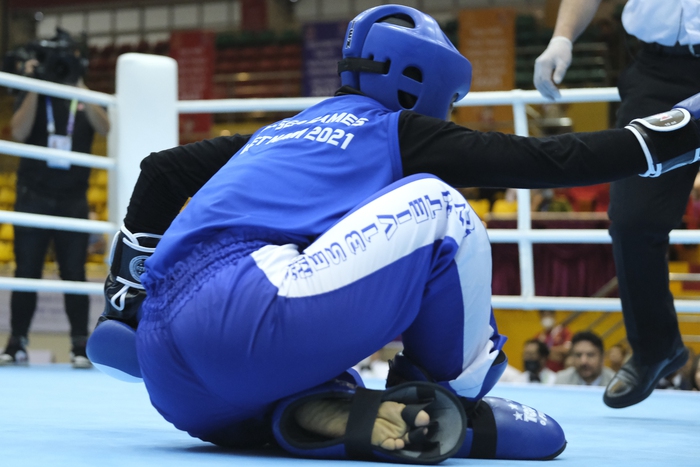 Nguyễn Thị Hằng Nga chạm 1 tay vào HCV kickboxing SEA Games 31 - Ảnh 5.