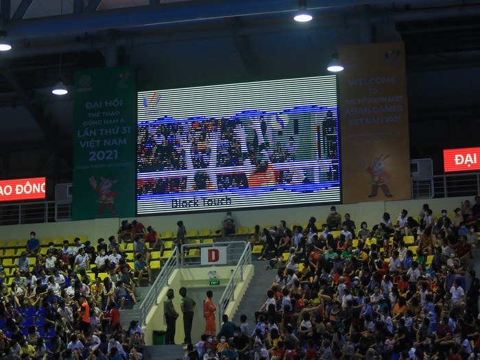 Bóng chuyền nữ Việt Nam ra quân SEA Games 31 thắng lợi, &quot;hạ gục&quot; đối thủ Indonesia  - Ảnh 14.