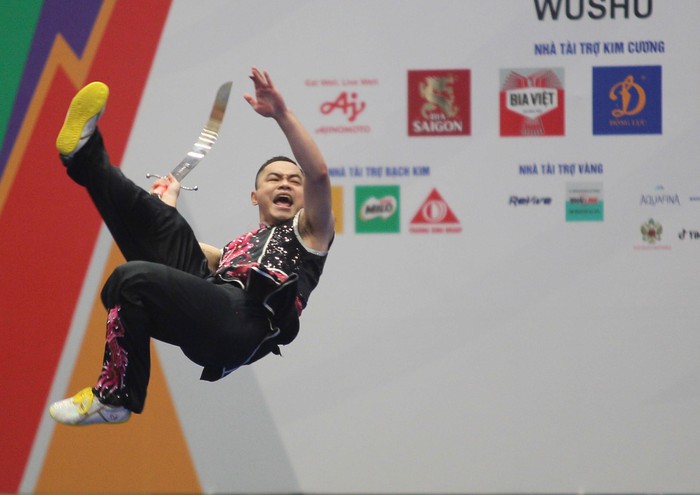 Dương Thuý Vi, Phạm Quốc Khánh giành huy chương vàng cho Wushu Việt Nam tại SEA Games 31 - Ảnh 8.