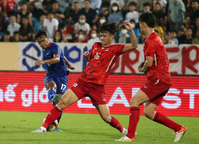 Trút cơn mưa bàn thắng vào lưới Campuchia, U23 Thái Lan rộng cửa vào bán kết SEA Games 31 - Ảnh 2.