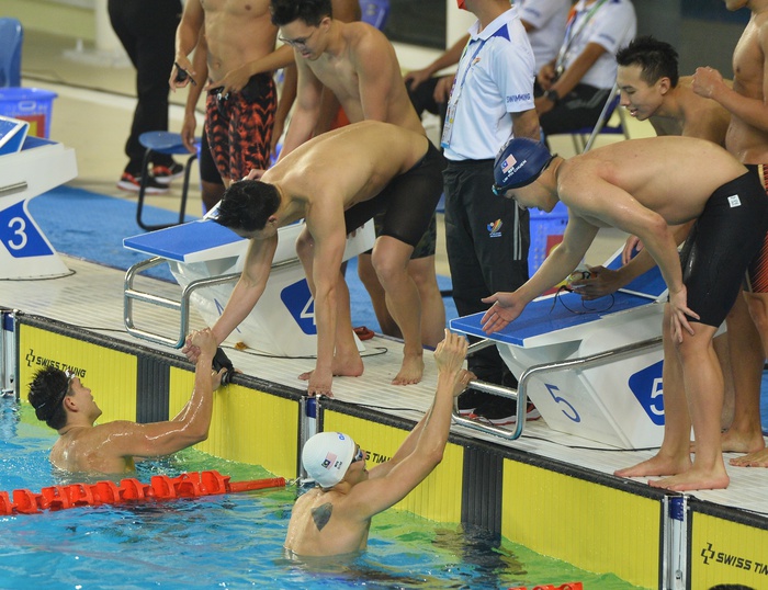 Khoảnh khắc sai lầm huyền thoại Schooling, giúp ĐT bơi Việt Nam giành huy chương vàng SEA Games lịch sử - Ảnh 4.