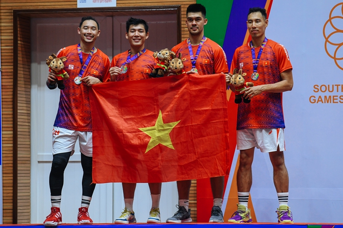 Khoảnh khắc gục ngã trước ngưỡng cửa vô địch của tuyển bóng rổ nam 3x3 Việt Nam trước Thái Lan  - Ảnh 16.