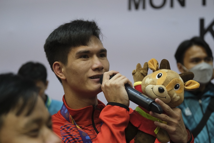 Nguyễn Quang Huy giành HCV SEA Games 31 ngay tại quê nhà - Ảnh 2.