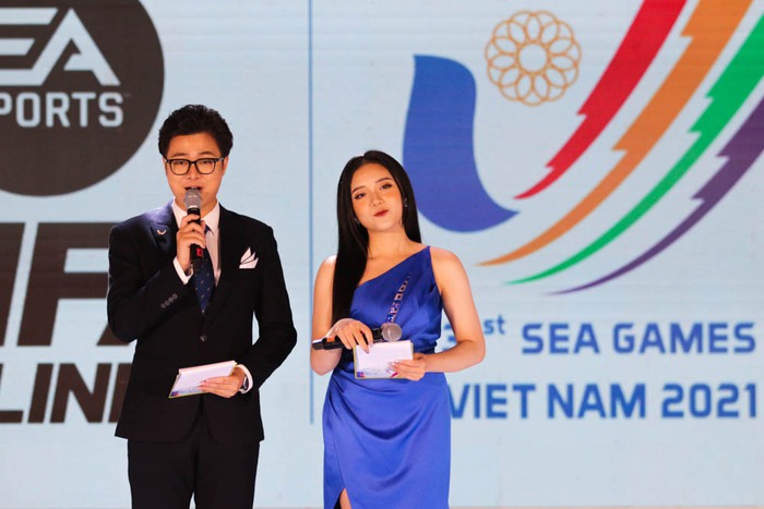 Nhan sắc xinh đẹp của MC Phương Thảo trong lần đầu ra mắt tại SEA Games 31 - Ảnh 2.