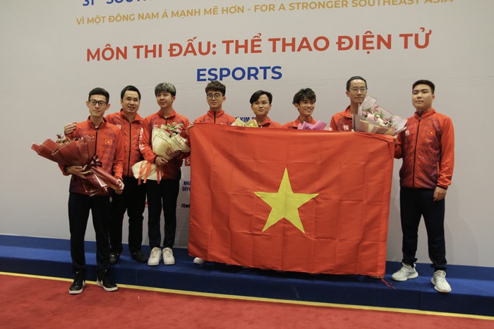 Đội tuyển LMHT: Tốc Chiến mang về HCV lịch sử cho Esports Việt Nam ở SEA Games 31 - Ảnh 8.