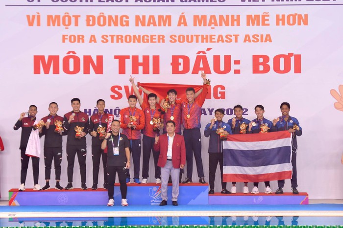 Nhan sắc nam diễn viên &quot;Love By Chance 2&quot; cùng ĐT bơi Thái Lan giành huy chương tại SEA Games 31  - Ảnh 2.