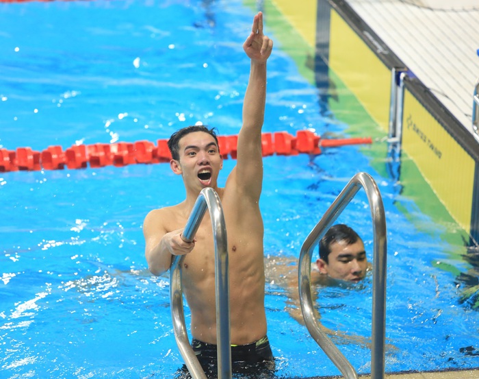 Huy Hoàng giành cú đúp huy chương vàng trong ngày thi đấu cuối cùng tại SEA Games 31 - Ảnh 3.