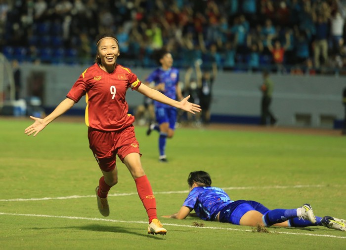 Huỳnh Như ghi bàn đẳng cấp giúp ĐT nữ Việt Nam thắng Thái Lan vô địch SEA Games 31 - Ảnh 3.