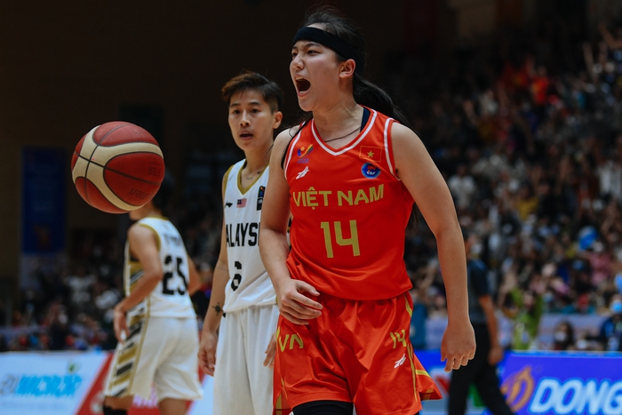 Trương Thảo Vy được FIBA lựa chọn làm ứng cử viên MVP của bóng rổ nữ tại SEA Games 31 - Ảnh 3.