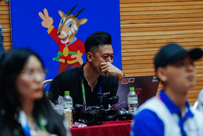 Những khoảnh khắc còn lại của phóng viên theo chân đoàn thể thao Việt Nam tại SEA Games 31 - Ảnh 11.