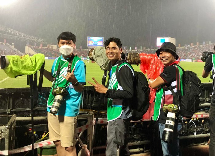 Những khoảnh khắc còn lại của phóng viên theo chân đoàn thể thao Việt Nam tại SEA Games 31 - Ảnh 13.