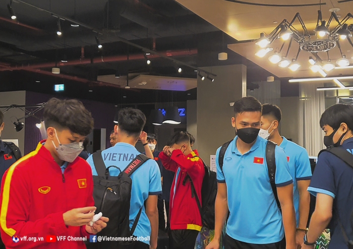 Cận cảnh bữa ăn của U23 Việt Nam tại UAE trước thềm VCK U23 châu Á - Ảnh 4.