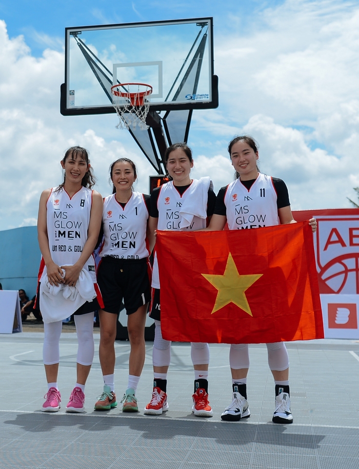 Trò chuyện cùng 4 cô gái vàng của tuyển bóng rổ nữ Việt Nam: Bật mí khó khăn trên đất Bali và những câu nói truyền cảm hứng chạm tới con tim - Ảnh 5.
