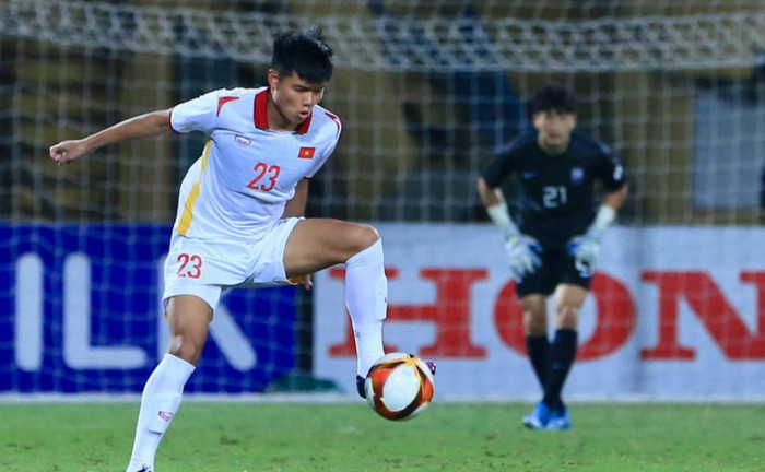 Báo Indo điểm mặt 4 cầu thủ nguy hiểm nhất của U23 Việt Nam - Ảnh 4.
