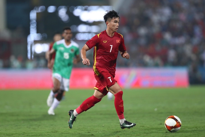 Chùm ảnh: U23 Việt Nam đè bẹp U23 Indonesia trong ngày mở màn SEA Games 31 - Ảnh 5.