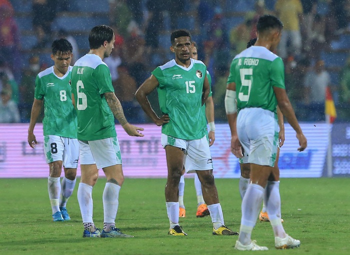 Ronaldo gục đầu thất vọng sau 18 phút thảm hoạ trước U23 Việt Nam - Ảnh 8.