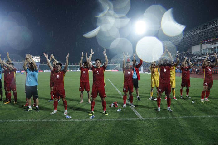 Chùm ảnh: U23 Việt Nam đè bẹp U23 Indonesia trong ngày mở màn SEA Games 31 - Ảnh 9.