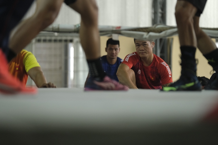 Tuyển boxing Việt Nam đấu tập &quot;căng&quot; như đấu thật trước SEA Games 31   - Ảnh 9.