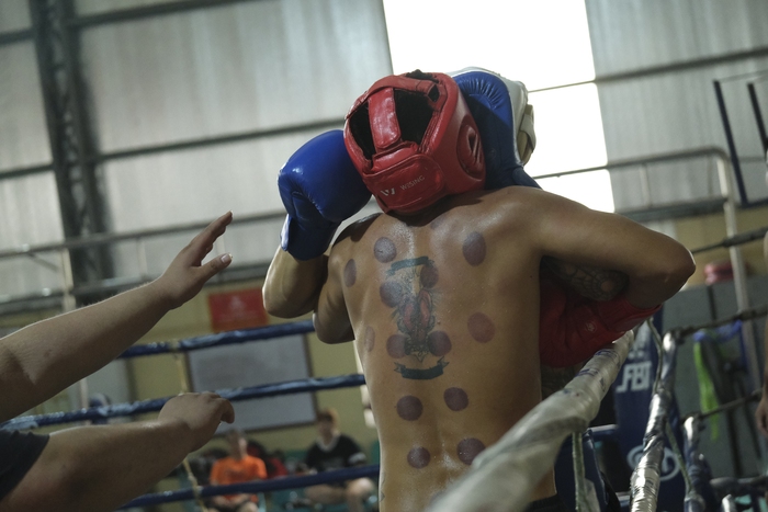 Tuyển boxing Việt Nam đấu tập &quot;căng&quot; như đấu thật trước SEA Games 31   - Ảnh 11.