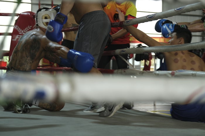 Tuyển boxing Việt Nam đấu tập &quot;căng&quot; như đấu thật trước SEA Games 31   - Ảnh 12.