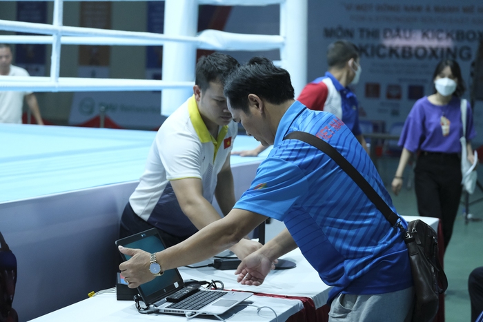 Tuyển kickboxing Việt Nam căng sức trước ngày bắt đầu chiến dịch SEA Games 31 - Ảnh 7.