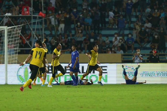 &quot;Chốt hạ&quot; phút cuối hạ gục U23 Thái Lan, U23 Malaysia ăn mừng như trận chung kết  - Ảnh 3.