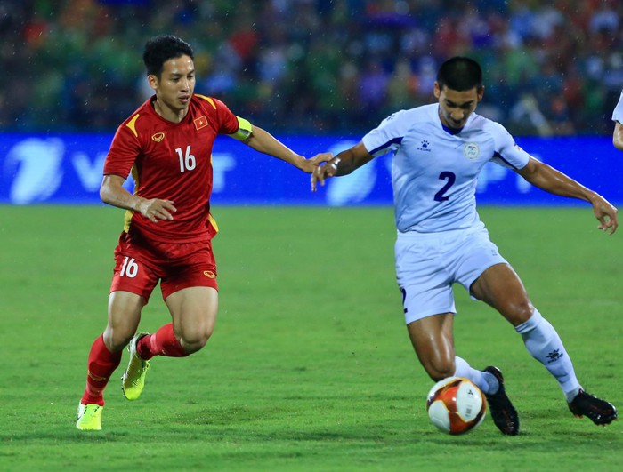 Hùng Dũng xin lỗi vì U23 Việt Nam không thể thắng U23 Philippines - Ảnh 1.