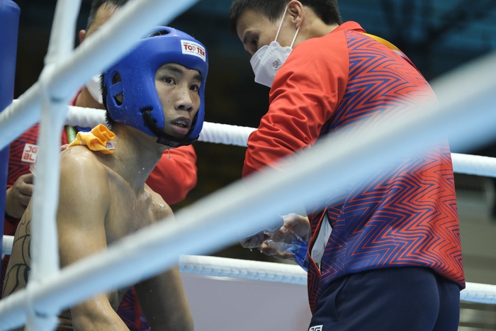 Học trò &quot;thánh Muay&quot; Buakaw khiến hy vọng vàng kickboxing Việt Nam SEA Games 31 ôm hận  - Ảnh 5.