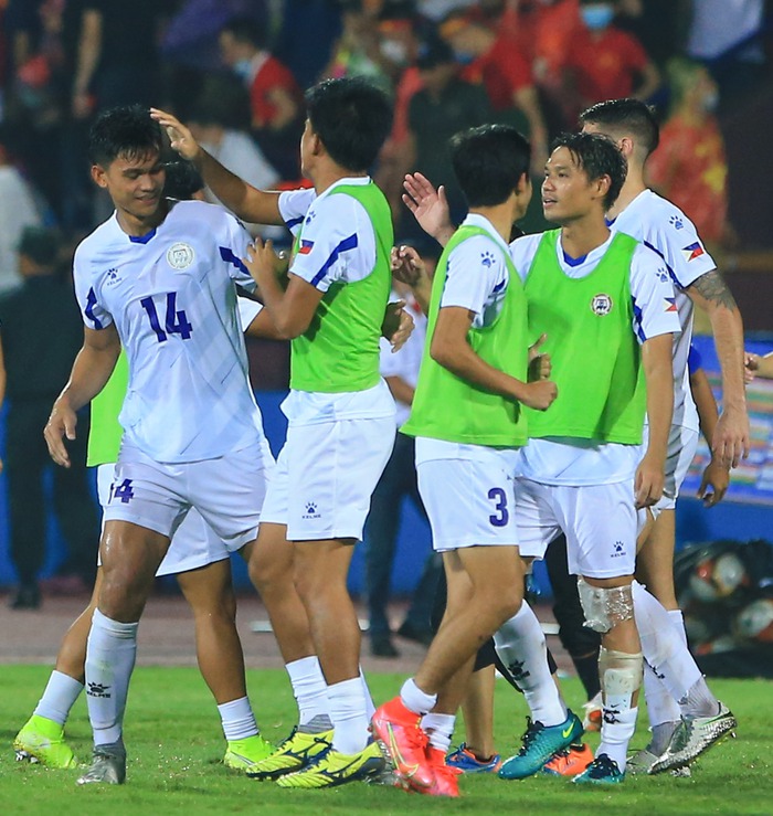 U23 Philippines ăn mừng phấn khích sau khi cầm hoà U23 Việt Nam - Ảnh 5.